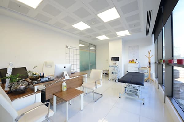 Dr. Salih Ürper Fiziksel Tıp ve Rehabilitasyon - 3. Fotoğraf Dr. Salih Ürper Fiziksel Tıp ve Rehabilitasyon - 3. Fotoğraf
