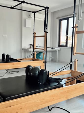 Fizyoeco Pilates ve Sağlıklı Yaşam Merkezi - Çayyolu  Fizyoterapistler - 3. Fotoğraf