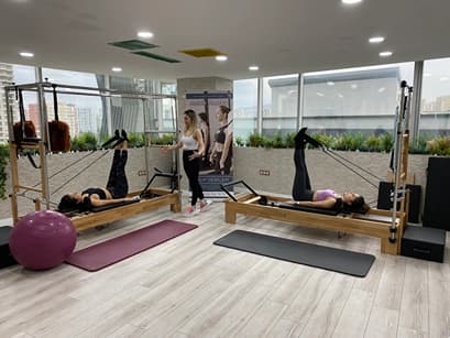 Fizyoterapist Burcu Özdemir Pilates