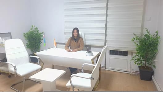 Fizyoterapist Seda Şendur